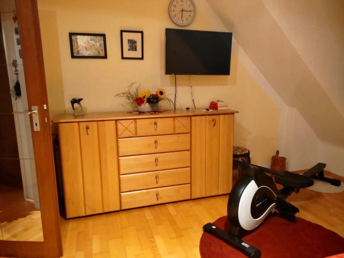 Privatunterkunft Habitat Himmelgeist Düsseldorf